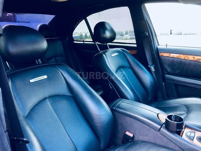 Mercedes E 320 2002, 349,000 km - 3.2 л - Bakı