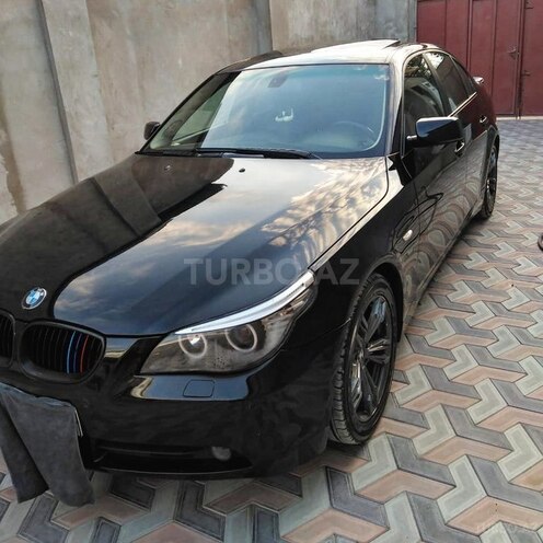 BMW 520 2004, 300,000 km - 2.2 l - Bakı