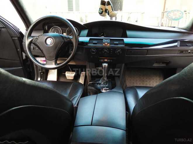 BMW 520 2004, 300,000 km - 2.2 l - Bakı