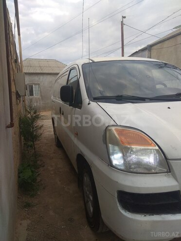 Hyundai H-1 2005, 180,424 km - 2.5 l - Bakı