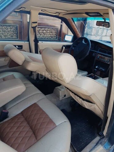 Mercedes 190 1993, 335,000 km - 2.0 l - Bakı