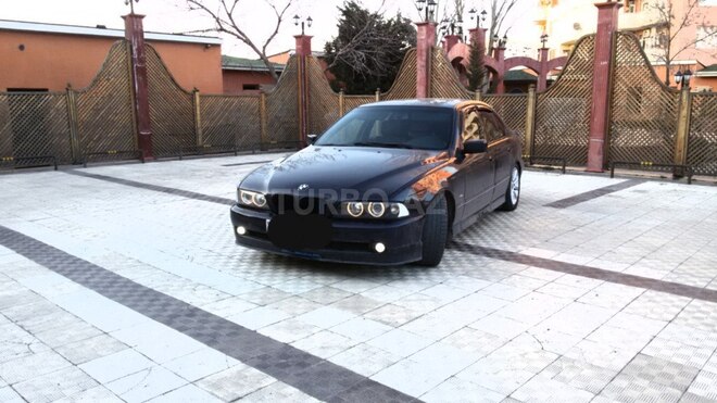 BMW 540 2001, 456,000 km - 4.4 l - Sumqayıt