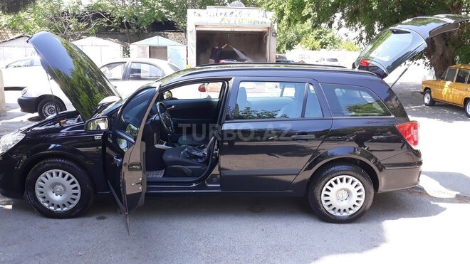 Opel Astra 2007, 150,000 km - 1.4 l - Bakı