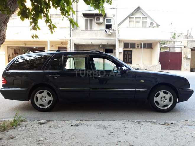 Mercedes E 240 1998, 314,000 km - 2.4 l - Bakı