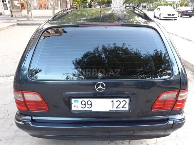 Mercedes E 240 1998, 314,000 km - 2.4 l - Bakı