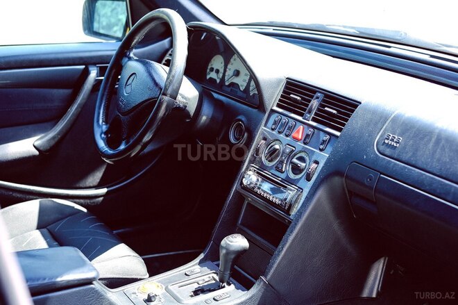 Mercedes C 180 1999, 252,031 km - 1.8 л - Bakı