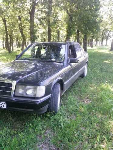 Mercedes 190 1992, 289,654 km - 1.8 l - Masallı