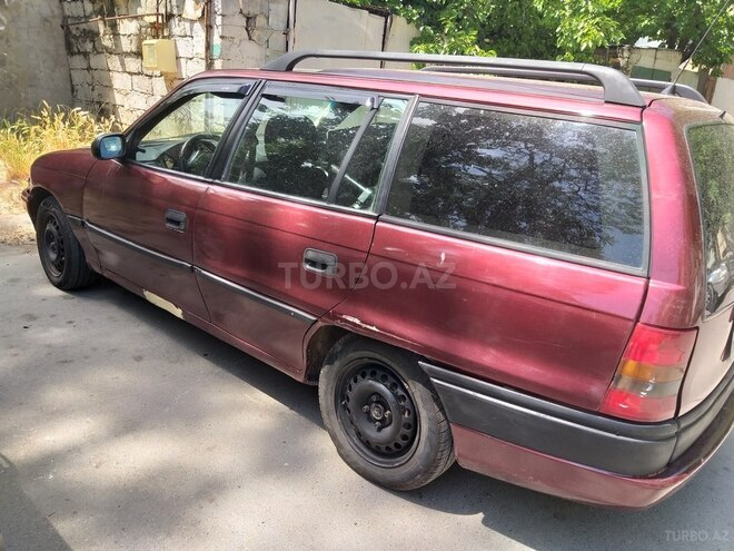 Opel Astra 1996, 103,000 km - 2.0 л - Bakı