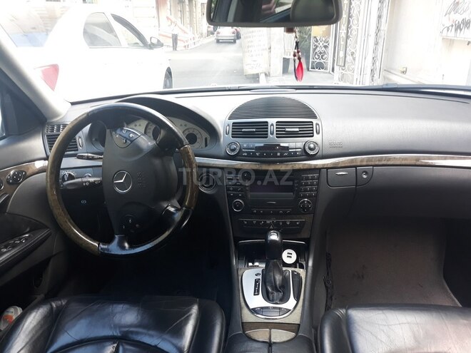 Mercedes E 500 2002, 263,000 km - 5.0 l - Bakı