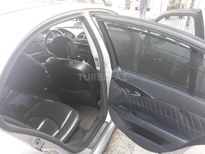 Mercedes E 500 2002, 263,000 km - 5.0 l - Bakı