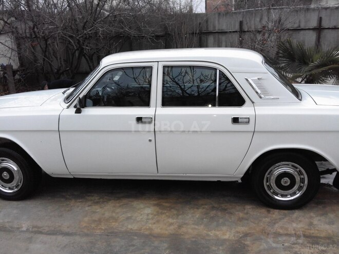 GAZ 24-10 1986, 130,000 km - 2.4 l - Yevlax