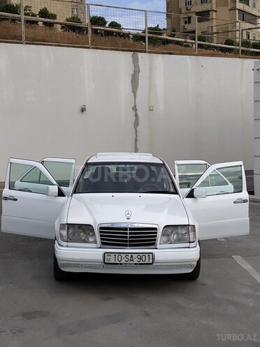 Mercedes E 300 1992, 500,000 km - 3.0 л - Bakı