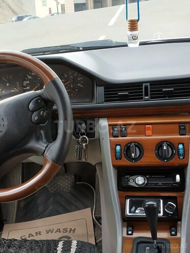 Mercedes E 300 1992, 500,000 km - 3.0 л - Bakı