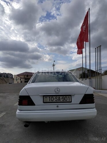 Mercedes E 300 1992, 500,000 km - 3.0 л - Bakı