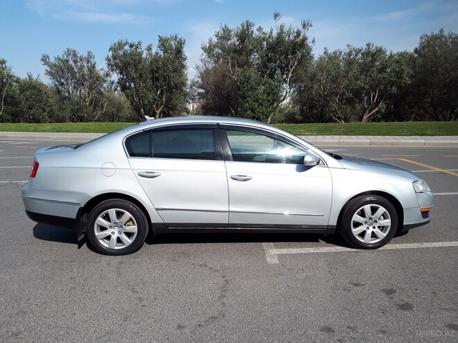 Volkswagen Passat 2006, 300,000 km - 2.0 l - Bakı