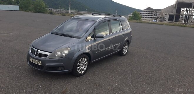 Opel Zafira 2005, 292,125 km - 2.2 l - Bakı