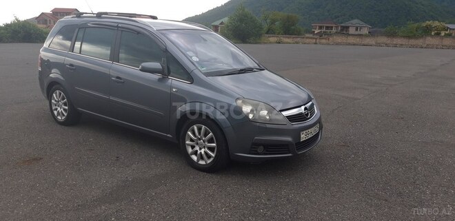 Opel Zafira 2005, 292,125 km - 2.2 l - Bakı