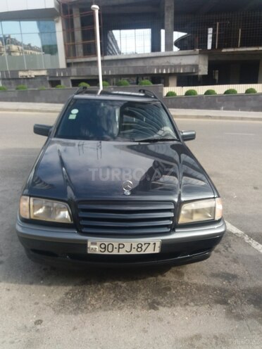 Mercedes C 220 2001, 390,000 km - 2.2 l - Bakı
