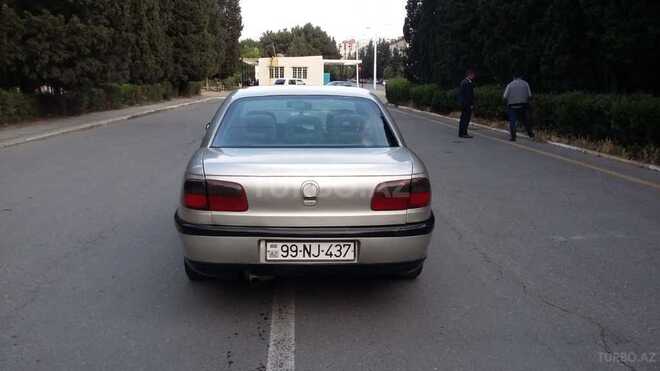 Opel Omega 1996, 321,000 km - 2.0 l - Sumqayıt