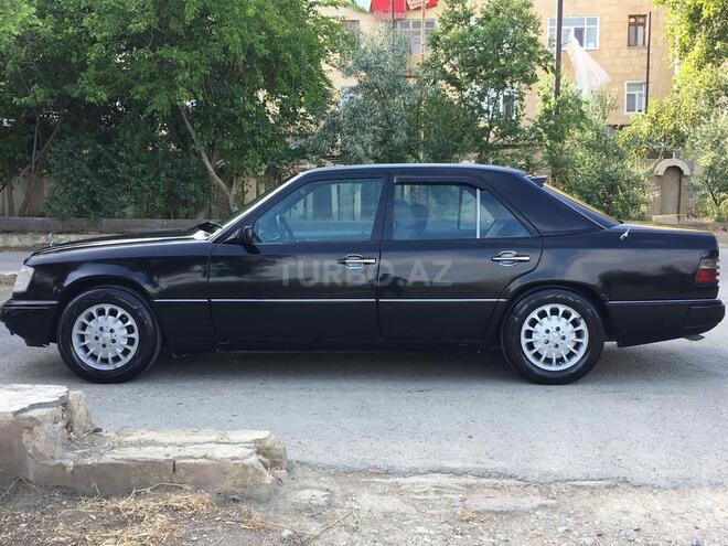 Mercedes E 220 1994, 325,000 km - 2.2 л - Bakı