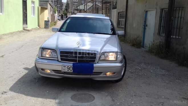 Mercedes C 220 1999, 325,000 km - 2.2 л - Bakı