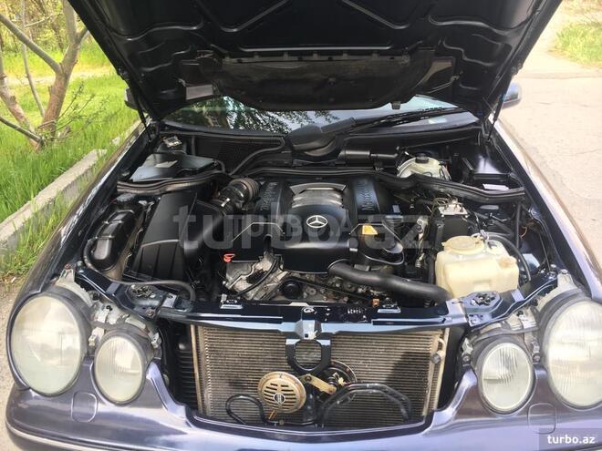 Mercedes E 240 2000, 278,000 km - 2.4 l - Bakı