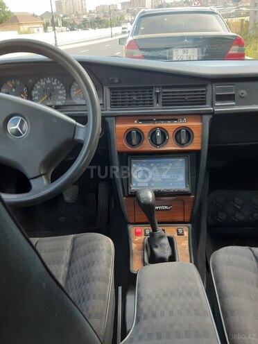 Mercedes 190 1992, 372,334 km - 2.0 л - Bakı