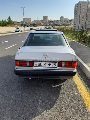 Mercedes 190 1992, 372,334 km - 2.0 л - Bakı