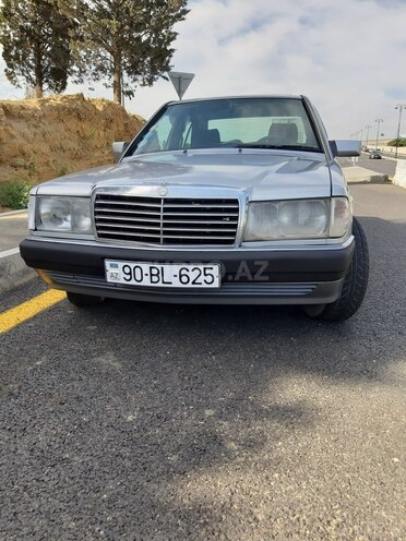 Mercedes 190 1992, 372,334 km - 2.0 л - Bakı