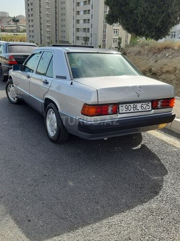 Mercedes 190 1992, 372,334 km - 2.0 л - Bakı