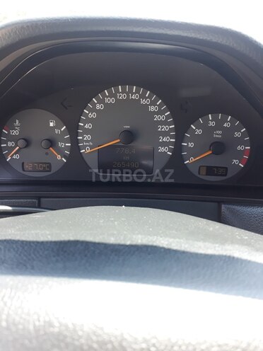 Mercedes E 280 1999, 265,490 km - 2.8 л - Sumqayıt