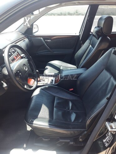 Mercedes E 280 1999, 265,490 km - 2.8 л - Sumqayıt