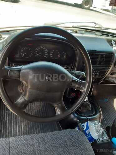GAZ 3110 2002, 250,000 km - 2.4 l - Bakı