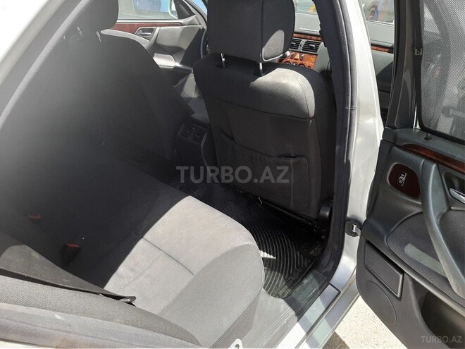 Mercedes E 220 2001, 310,000 km - 2.2 l - Gəncə