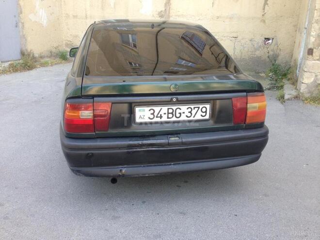 Opel Vectra 1994, 380,000 km - 2.0 l - Bakı
