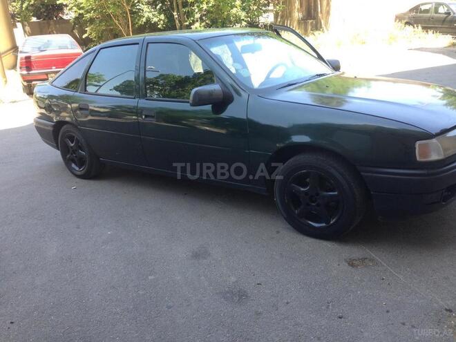 Opel Vectra 1994, 380,000 km - 2.0 l - Bakı