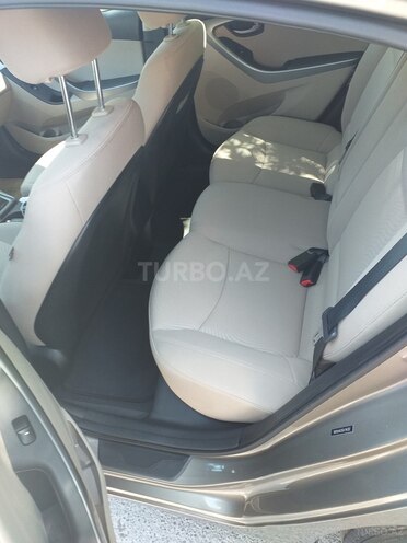 Hyundai Elantra 2015, 20,500 km - 1.8 l - Bakı