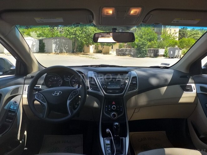Hyundai Elantra 2015, 20,500 km - 1.8 l - Bakı
