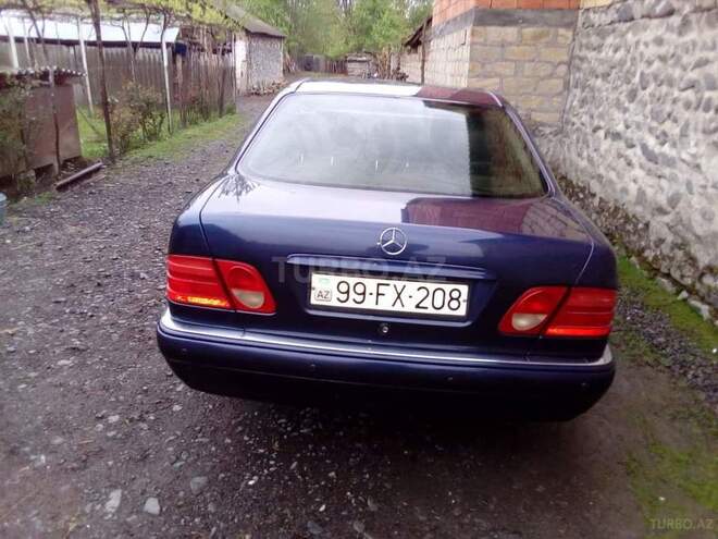 Mercedes E 200 1998, 674,430 km - 2.0 l - Qax