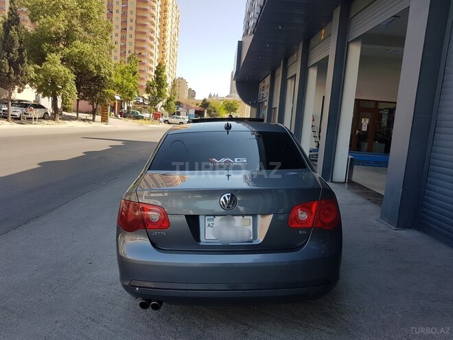 Volkswagen Jetta 2005, 167,000 km - 2.5 l - Bakı
