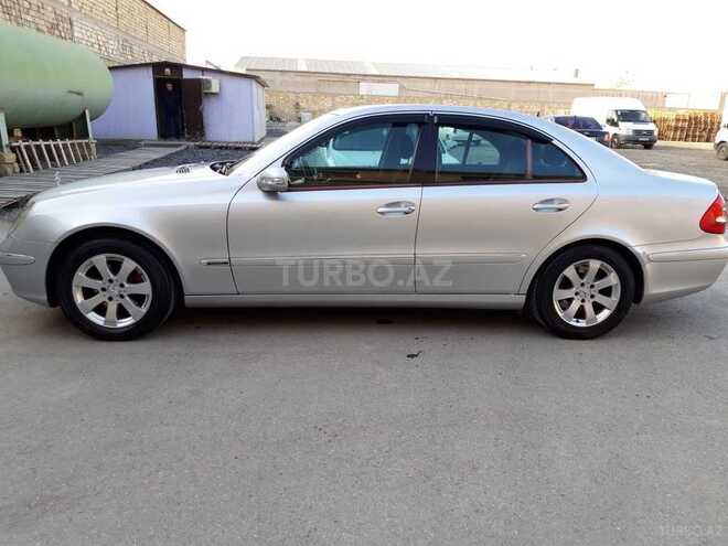 Mercedes E 270 2002, 217,000 km - 2.7 l - Sumqayıt