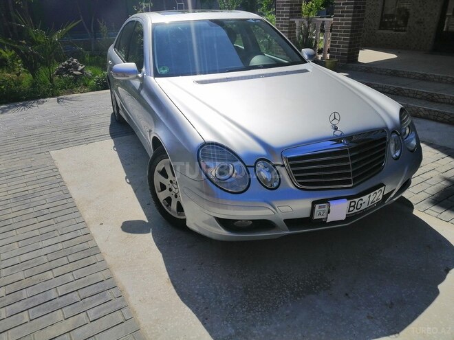 Mercedes E 220 2006, 280,000 km - 2.2 l - Ucar