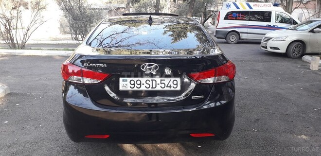 Hyundai Elantra 2014, 109,000 km - 1.8 l - Bakı