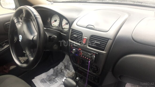 Nissan Sunny 2005, 100,000 km - 1.6 л - Bakı