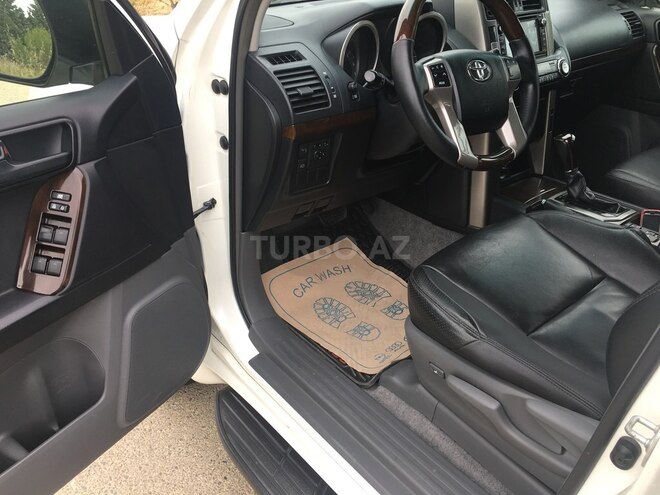 Toyota Prado 2010, 180,000 km - 2.7 l - Bakı