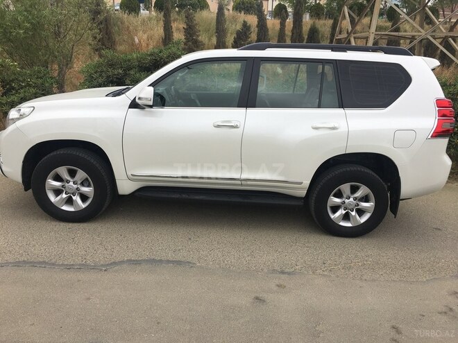 Toyota Prado 2010, 180,000 km - 2.7 l - Bakı