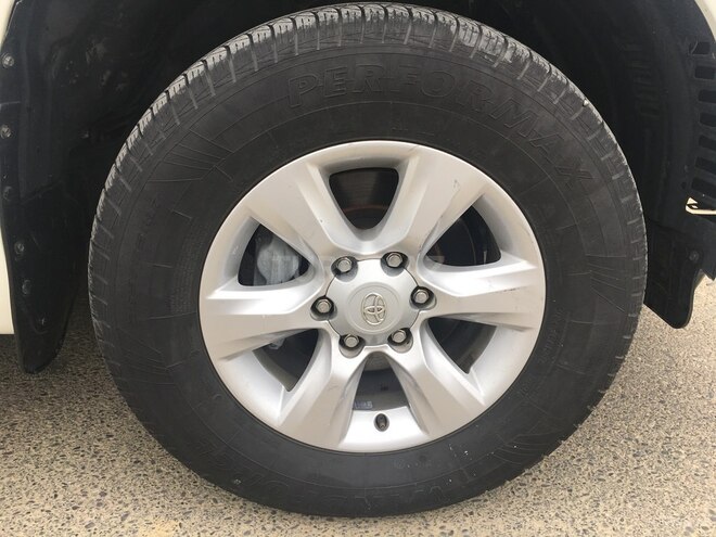 Toyota Prado 2010, 180,000 km - 2.7 l - Bakı