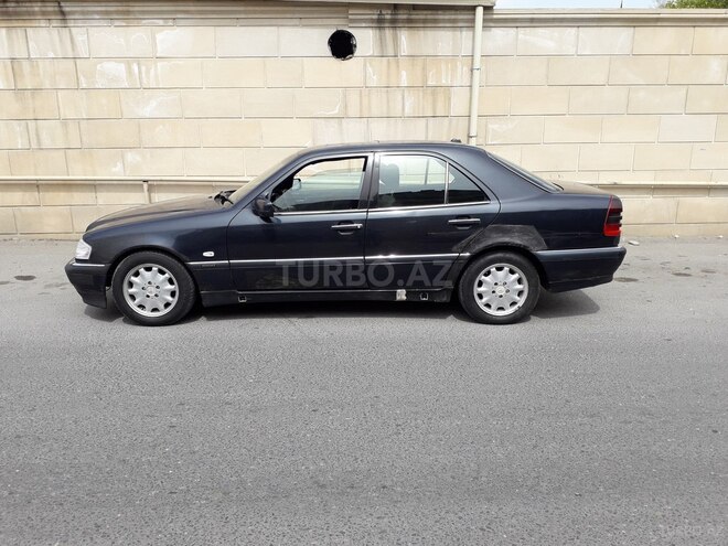 Mercedes C 230 1998, 299,000 km - 2.3 л - Bakı
