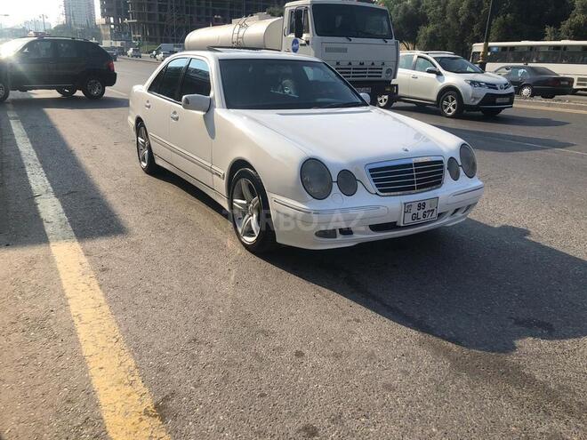 Mercedes E 320 2000, 290,000 km - 3.2 l - Bakı