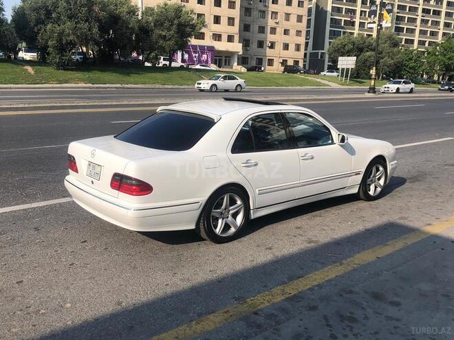 Mercedes E 320 2000, 290,000 km - 3.2 l - Bakı